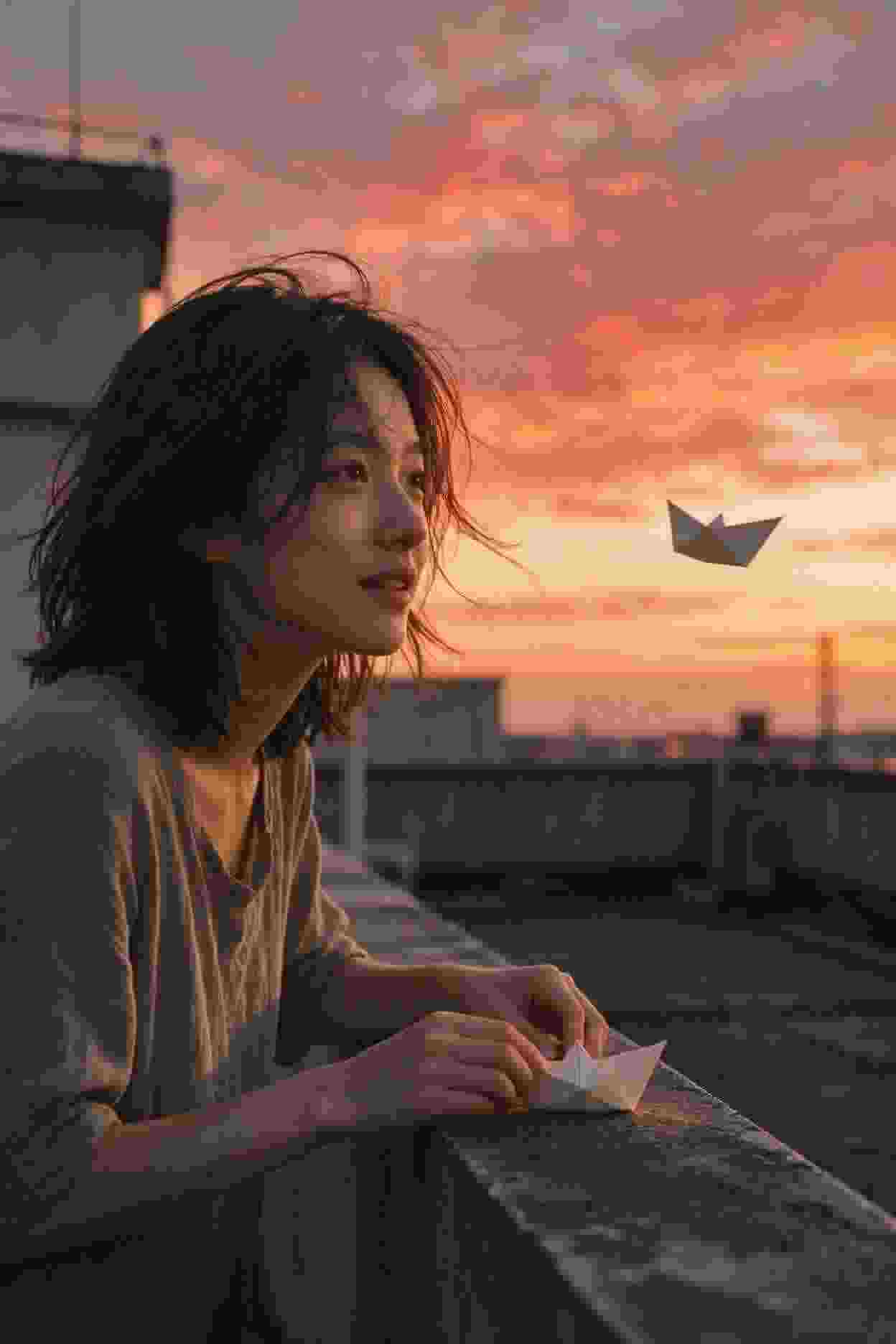 某某