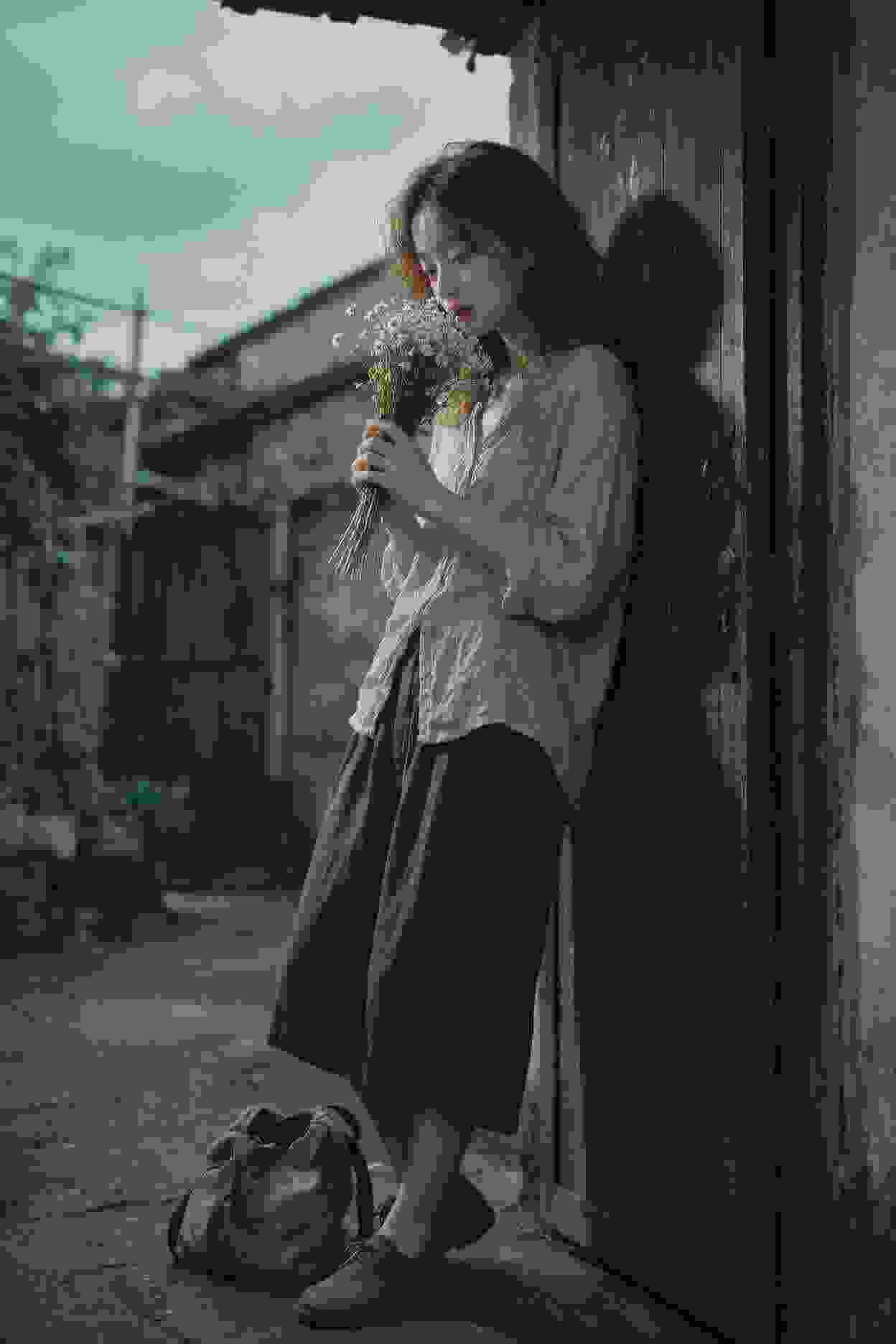 某某